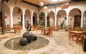 Sereno Hotel